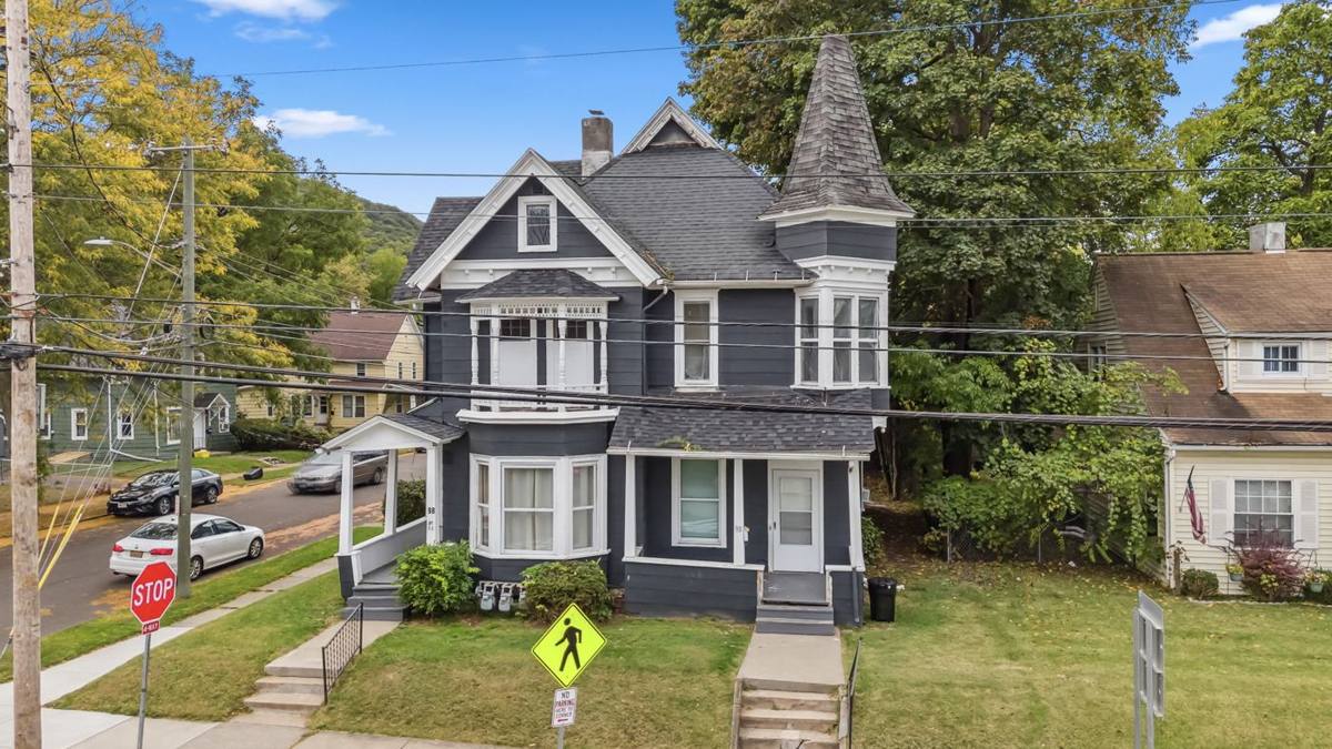 A large older home in Binghamton, NY